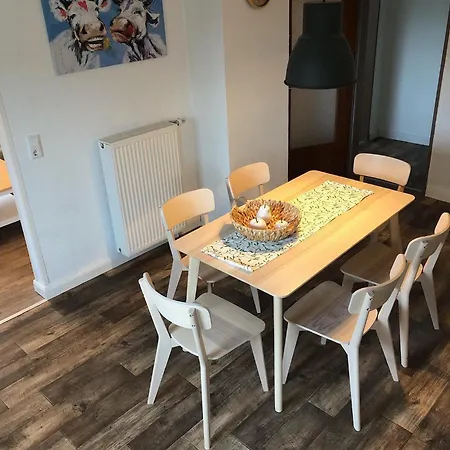 Apartamento Oll School Großheide
